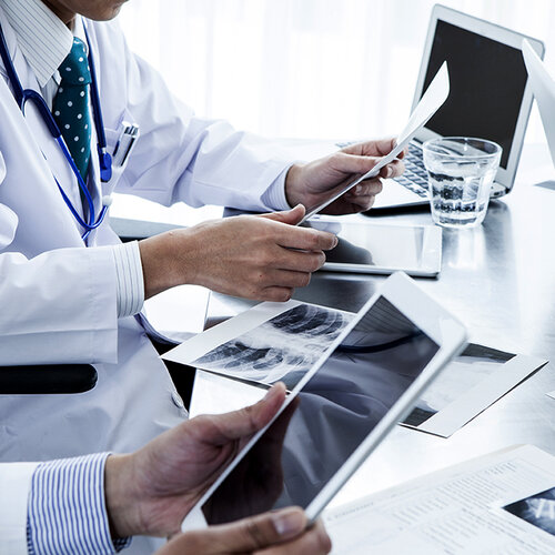 besprechung im gesundheitswesen im digitalen wandel